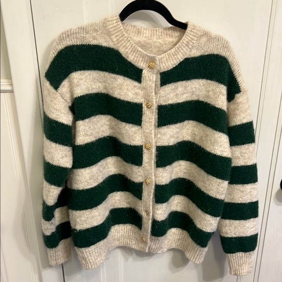 Green and Cream Striped Women's Sweater XL - Picture 1 of 7